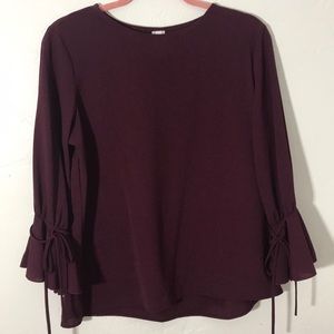 Burgundy 3/4 sleeve bow sleeve blouse
